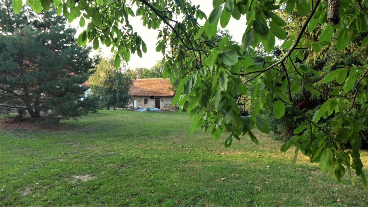 Orechovy Dvur Velke Nepodrice Extérieur photo